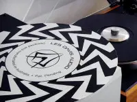 Les Davis 33 1/3 3D High-Performance Slip Mat and 3D Discs by Greg Voth and Ed Van Winkle Post Thumbnail